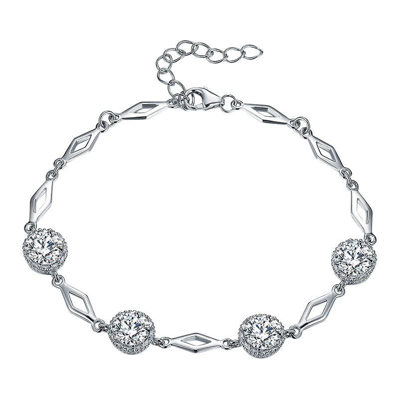 Fashionable Minimalist Wrist Jewelry