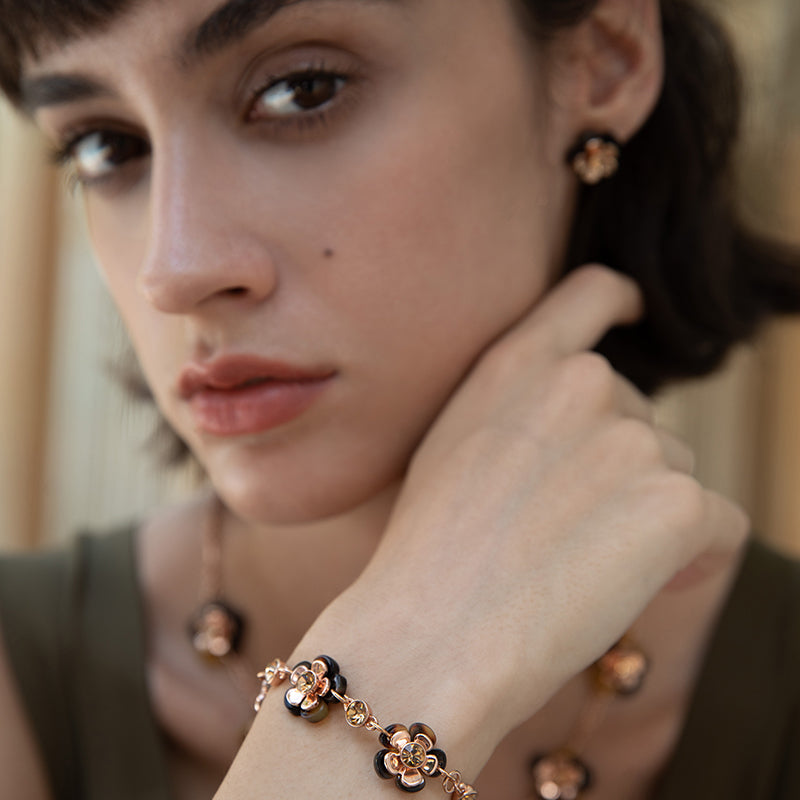 Floral Contrast Color Small Flower Bracelet