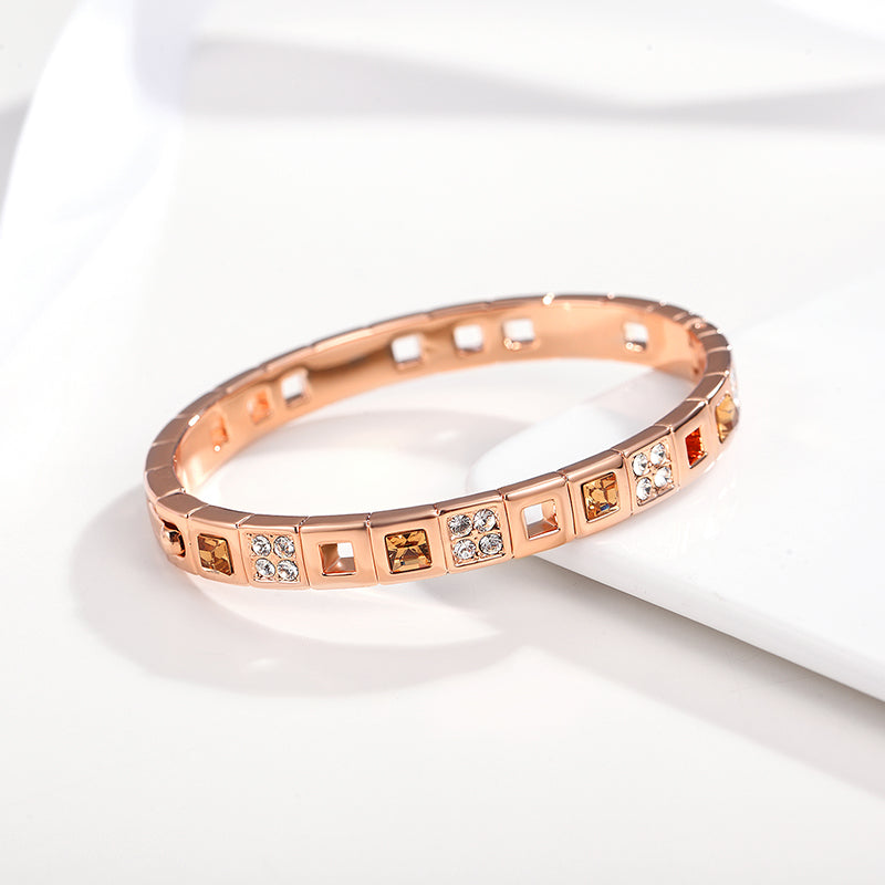Gold-plated Oval Bracelet